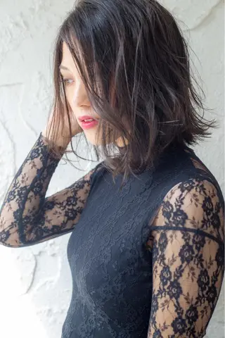 ミディアム カラー パーマ メンズ ネイル マツエク・マツパ レイヤー＆カラー 人気美容師倉崎涼のヘアスタイル