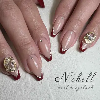 ネイル Nailist Aoiのネイルデザイン