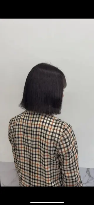 ミディアム カラー 八代 珠羽のヘアスタイル
