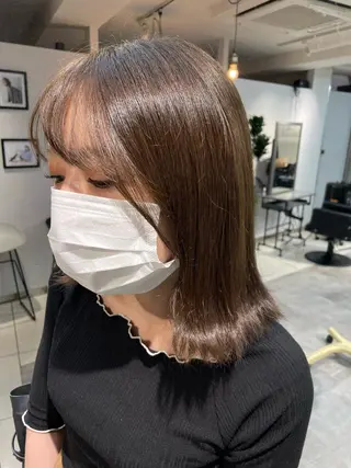 ミディアム カラー ボブ/透明感ベージュ 🫧クルミ🌟のヘアスタイル