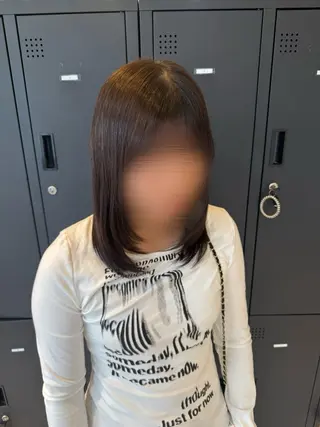 ミディアム 艶カラー🦋/ 髪質改善💙amiのヘアスタイル