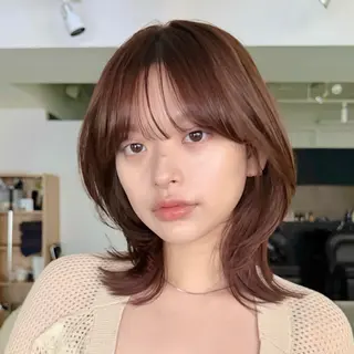 ミディアム カラー SAKI 新宿のヘアスタイル