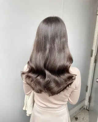 ミディアム カラー 韓国レイヤーカット /REIのヘアスタイル