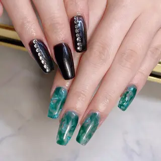 ネイル RiLion💗 Risa🦋💜のネイルデザイン