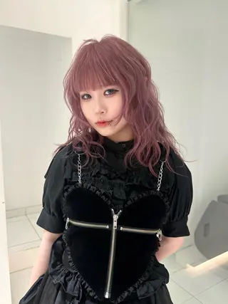 ロング カラー keen吉祥寺所属・🎀ハイトーンカラー ☆彡SAYAのヘアスタイル