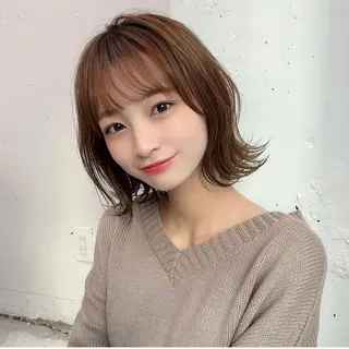 ショート カラー Mirareee tokyo所属・バレイヤージュ/ シャドウルーツ/安室のヘアスタイル