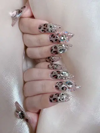 ネイル LR.ONE ヨウのネイルデザイン