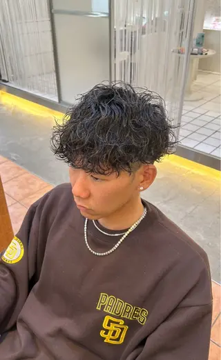 ショート メンズ メンズパーマ/ フェード　Tumのヘアスタイル