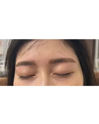 アイブロウ プラスアイ🎀 Yuunaのマツエク・マツパデザイン