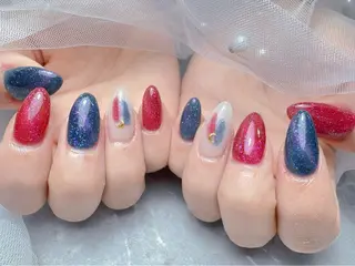 ネイル マジックミラー所属・マジック ミラーのネイルデザイン