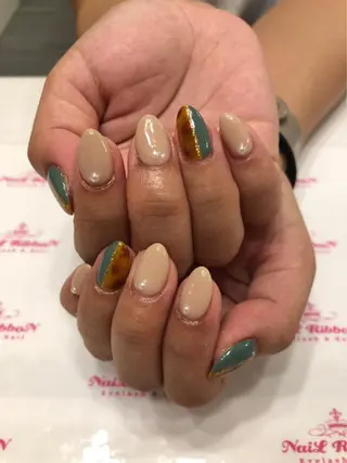 ネイル ネイルリボン 受付スタッフのネイルデザイン