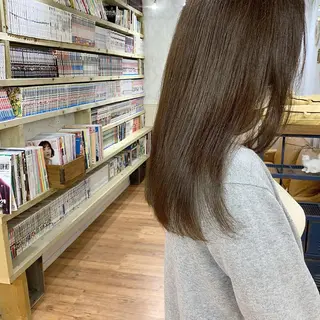 ミディアム カラー 🌱小顔魅せカット 透明感カラー/泉綺のヘアスタイル