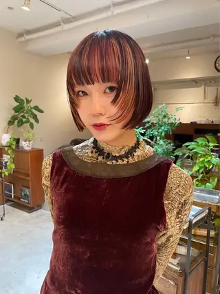 ショート カラー ファッションに 溶け込むstyleのヘアスタイル