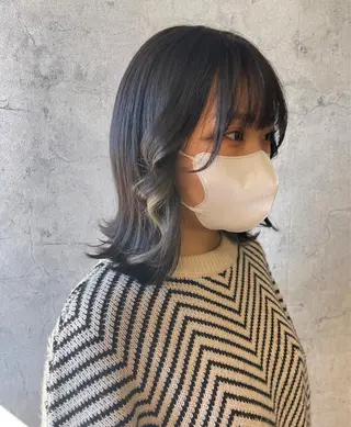 ショート カラー 唐澤 千尋のヘアスタイル