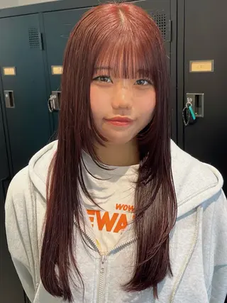 ロング カラー LUCK 本厚木店のヘアスタイル