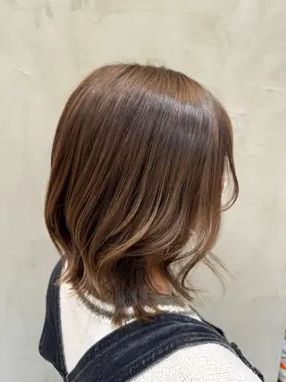 ミディアム 岡山 優芽のヘアスタイル