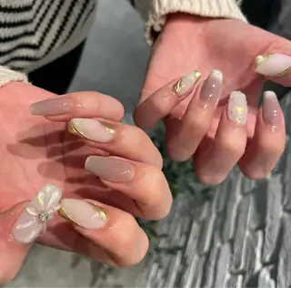 セミロング m kaori𓃟のネイルデザイン