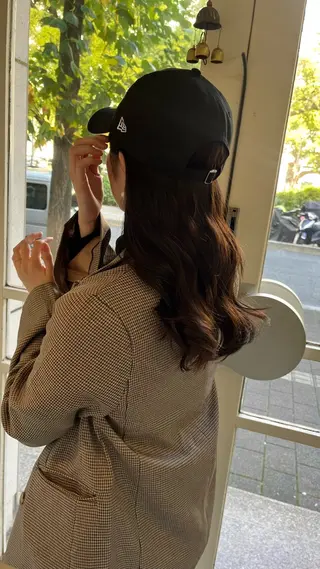 セミロング imua所属・中村 桃子のヘアスタイル