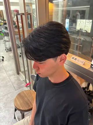 メンズ メンズ特化✨️ 韓国風パーマ🔥一八のヘアスタイル