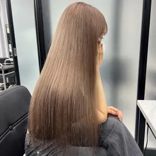ロング カラー シールエクステ特化 ハイトーン、NANAのヘアスタイル