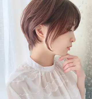 ショート カラー 明るい白髪染め専門店兵庫駅前店所属・山口 一馬のヘアスタイル