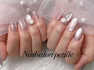 ネイル Nailsalon petille所属・Ｈ azのネイルデザイン