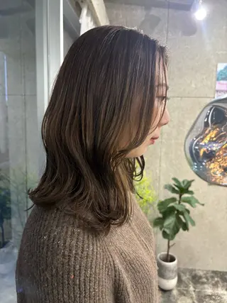 カラー KUBO HADUKIのヘアスタイル
