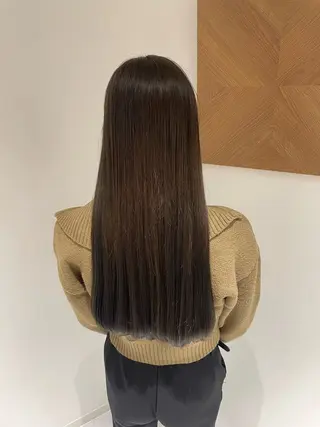 ロング イヌマル アユ / Fier umedaのヘアスタイル