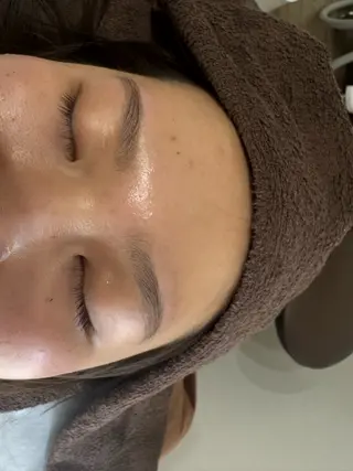 アイブロウ salonvilla所属・villa ☺︎草山 楓花のエステ・リラクイメージ