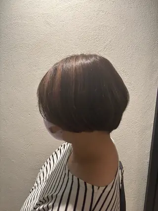 ショート カラー ブリーチモデル募集 古内柊のヘアスタイル