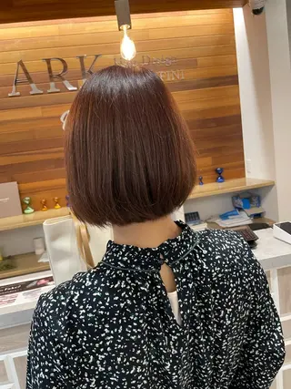 ミディアム カラー no4ナチュラル戸祭所属・山越 美裕樹のヘアスタイル