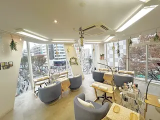 ネイル Ercher こはるのネイルデザイン