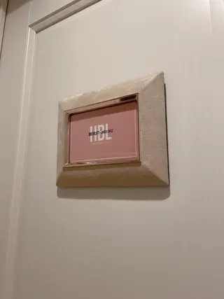 アイブロウ 𝕁𝔼𝕃𝕃𝕐 𝕃𝔸𝕊ℍのマツエク・マツパデザイン