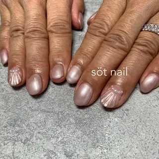 ネイル söt nail所属・岡田 恵美のネイルデザイン
