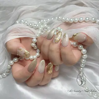 ネイル M2 BEAUTY Rionのネイルデザイン