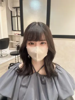 ミディアム &chaLme   心斎橋所属・emi/髪質改善/ 韓国風/艶カラーのヘアスタイル