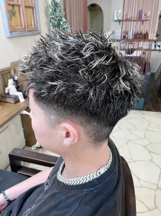 ショート カラー パーマ メンズ メンズ特化/パーマ指 名No.1/百瀬太郎のヘアスタイル