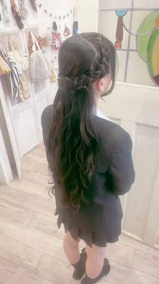 ロング Magnifique（マニフィック）所属・Magnifique MAIのマツエク・マツパデザイン