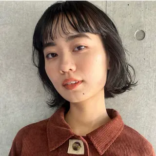 ミディアム ボブ/レイヤー/ニュ アンスパーマ/小夏のヘアスタイル