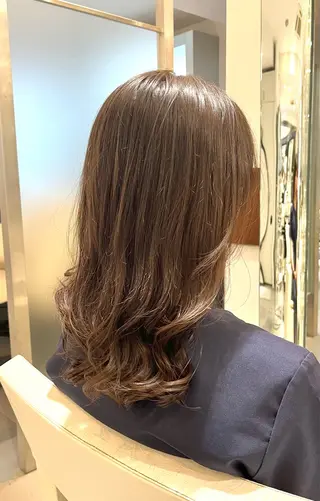 ロング パーマ コテ巻き風パーマ 藤澤　知彌のヘアスタイル