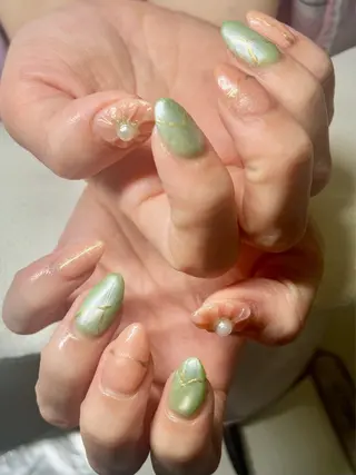 ネイル 新宿ネイルサロン ジェミディローサ所属・新宿ネイルサロン ジェミディローサのネイルデザイン