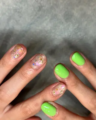 ネイル kiii.__ ✴︎*のネイルデザイン