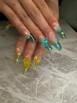 ネイル YOUTH nails waxing所属・YOUTH natsumiのネイルデザイン