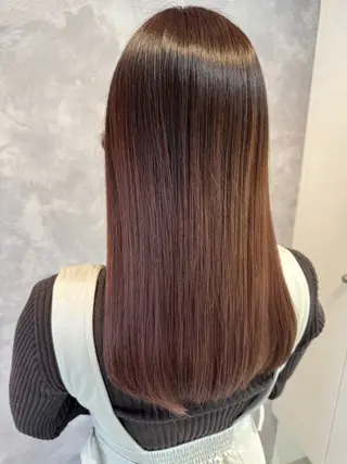 セミロング カラー ヒヨシ ルナのヘアスタイル