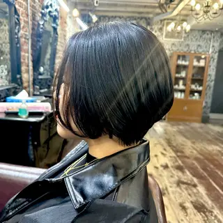 ショート ワクダ アイリのヘアスタイル