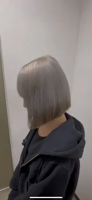 カラー Reve by Lond仙台所属・🌟🦄8000円 ハイトーンご案内奏登のヘアスタイル