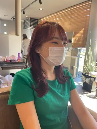 セミロング hyphen《ハイフン》所属・市村 香多のヘアスタイル