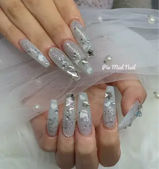 ロング Pio Mielのネイルデザイン