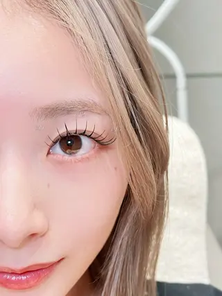 マツエク・マツパ cherien eyelash&eyebrow（salon village）所属・梅津/cherien 渋谷・明治神宮前のマツエク・マツパデザイン