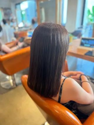 セミロング パーマ 髪質改善カラー ブラウン🤎YUMEのヘアスタイル